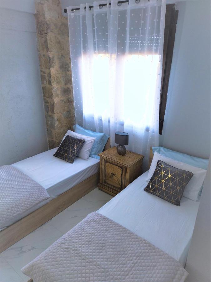 Stonehouse & Casa Al Sole E Al Mare Villa Nea Roda Exterior photo