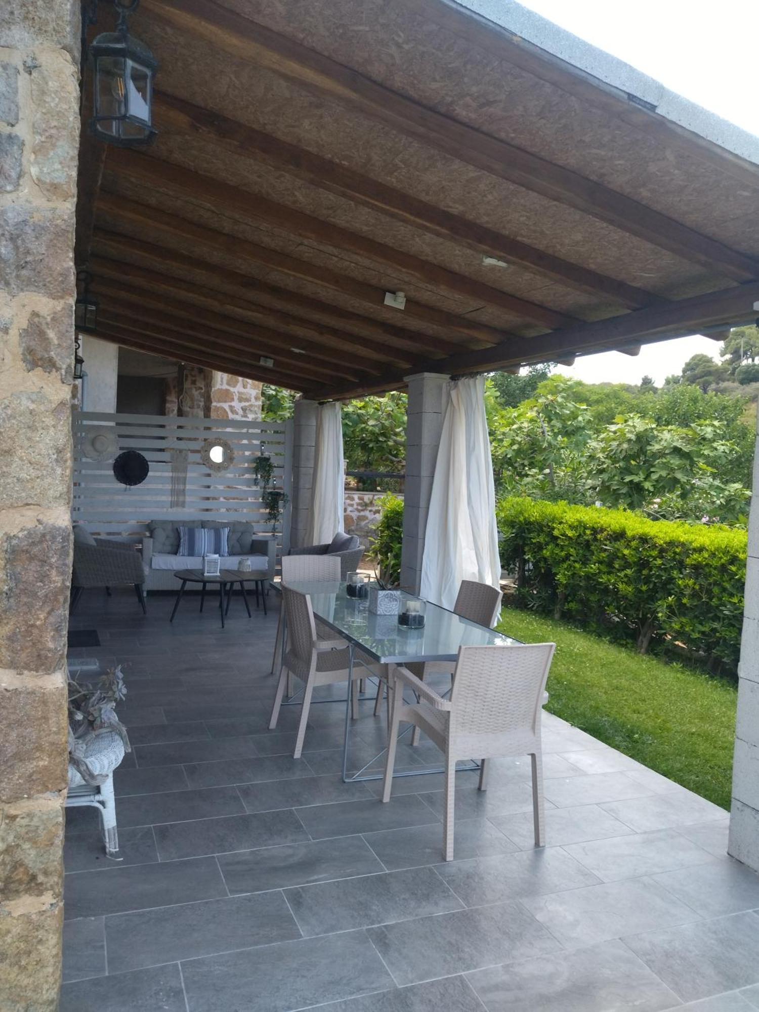 Stonehouse & Casa Al Sole E Al Mare Villa Nea Roda Exterior photo